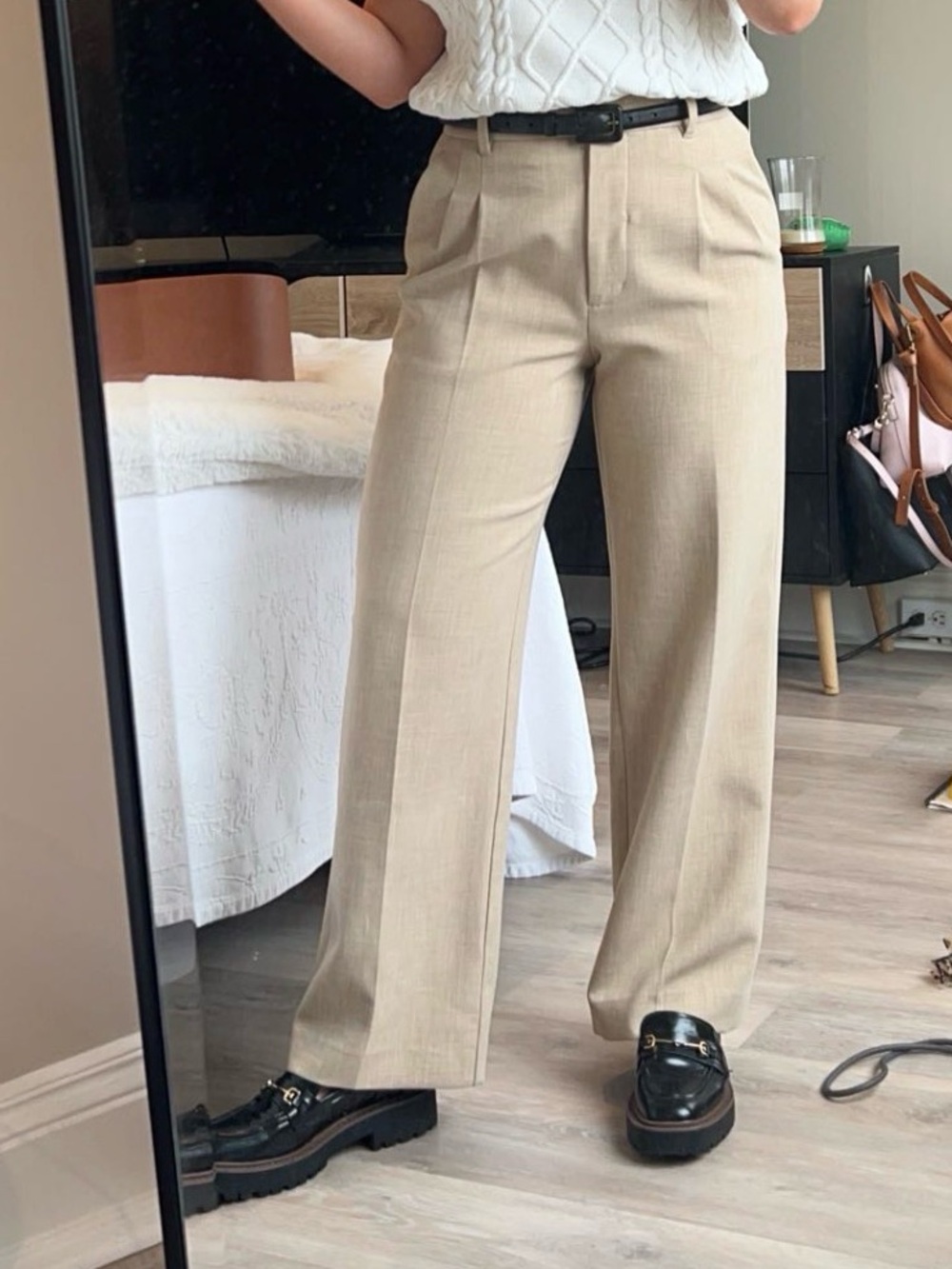 Aritzia Effortless Pant in Beige